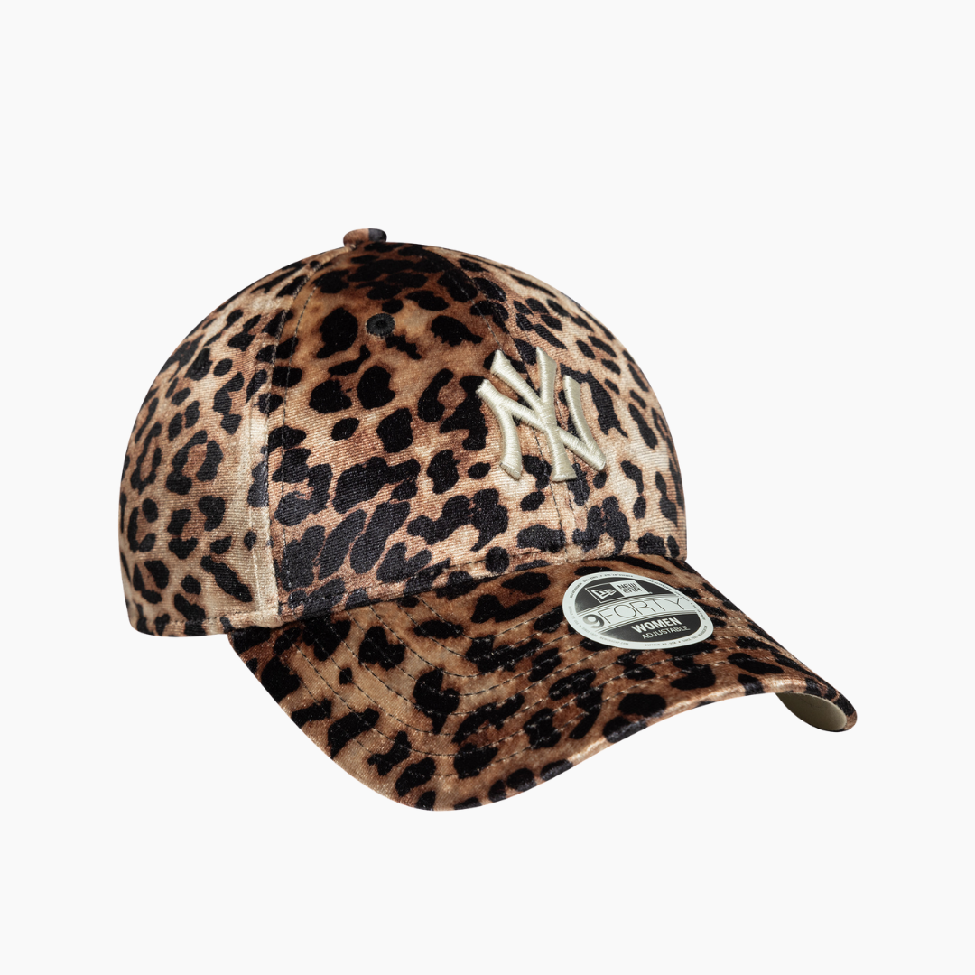 New Era - 9Forty New York Yankees Velour Leopard Cap