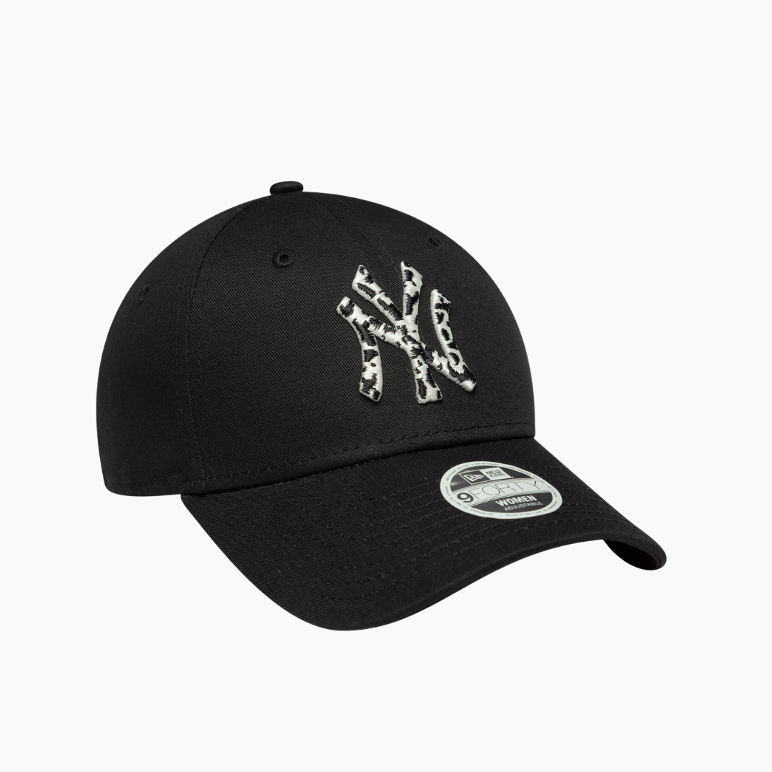 New Era - 9Forty New York Yankees Cow Print Logo