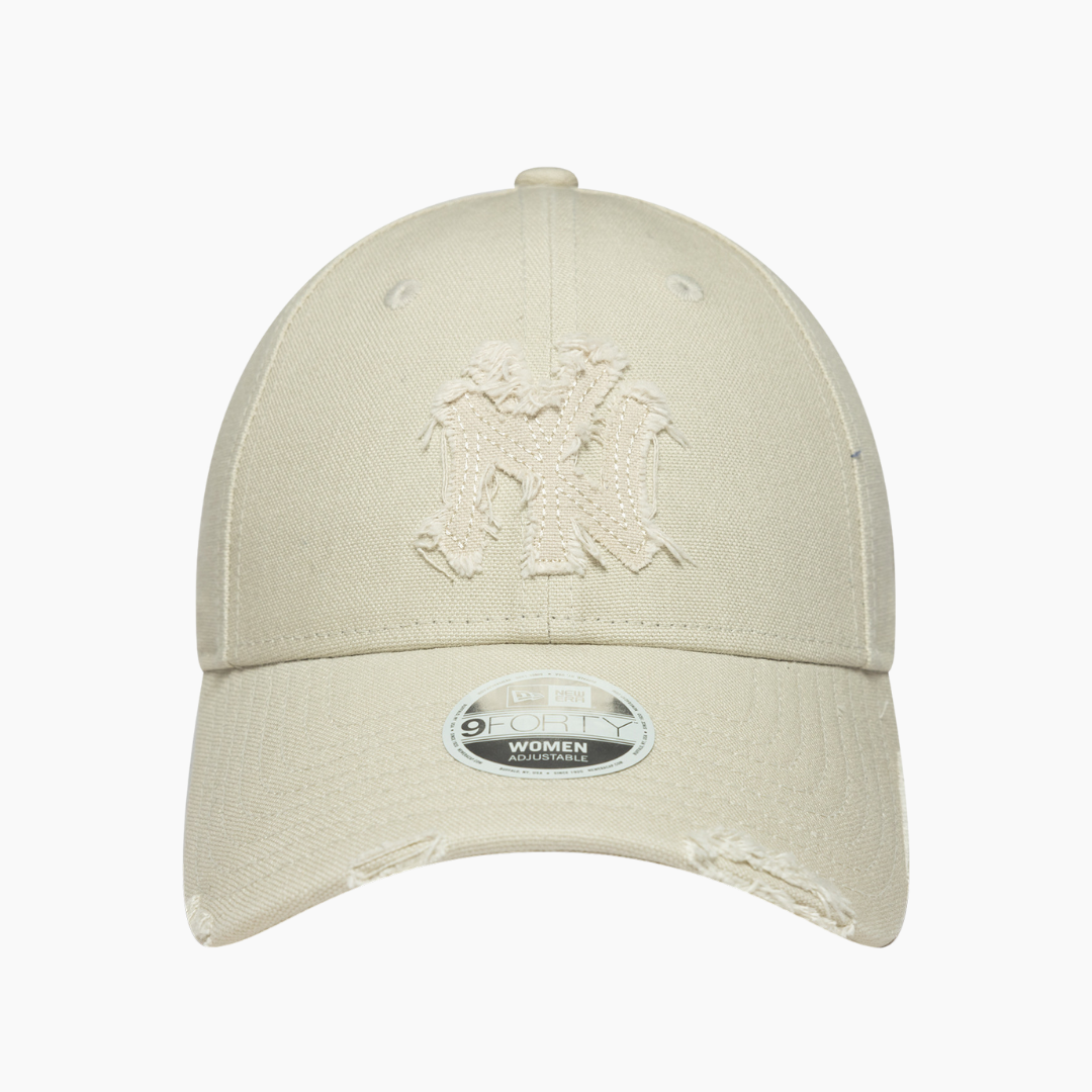 New Era - 9Forty New York Yankees Distressed Wmns Cap White