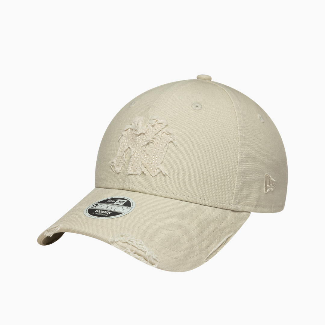 New Era - 9Forty New York Yankees Distressed Wmns Cap White